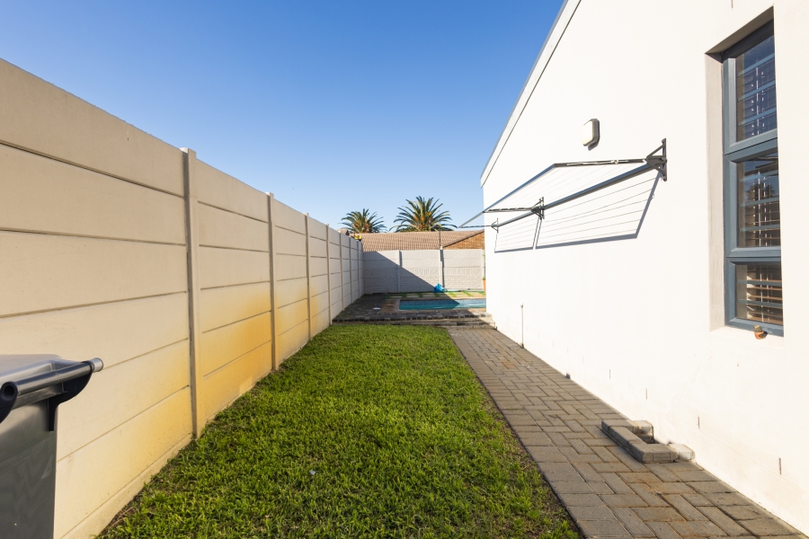 3 Bedroom Property for Sale in Marinda Park Western Cape